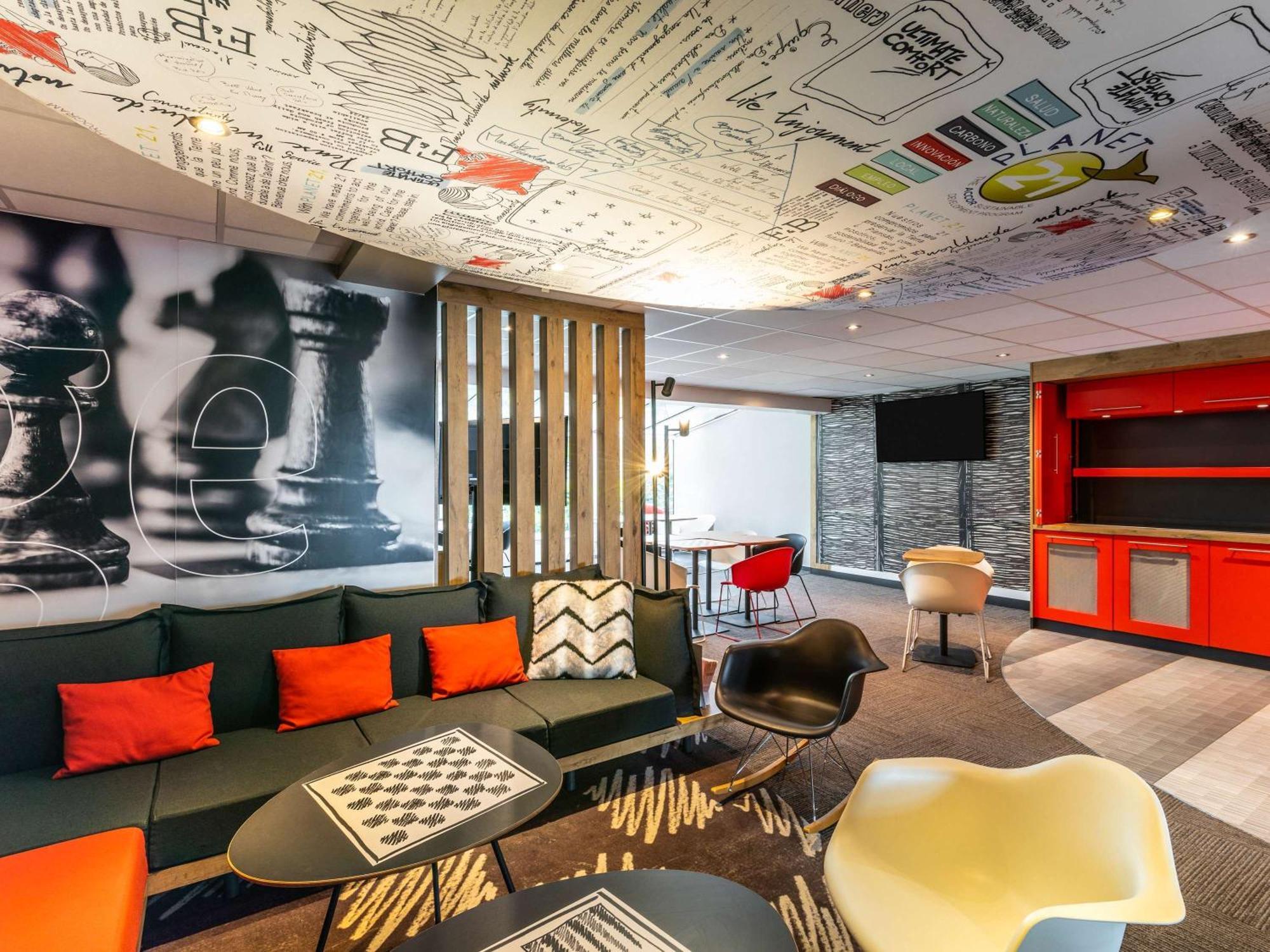 Hotel Ibis Chalon Sur Saone Nord Exterior foto